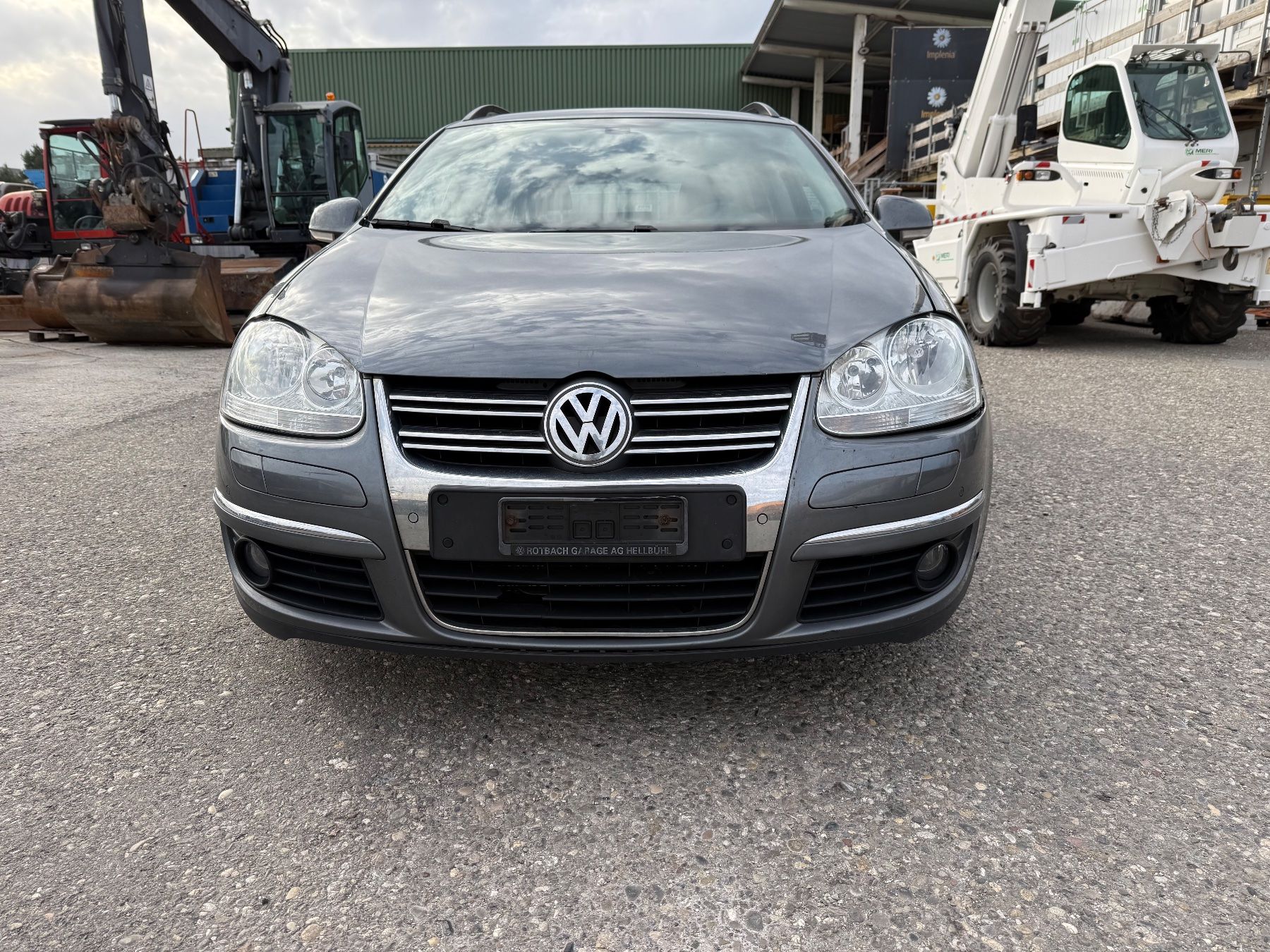 VW Automobili: VW Golf Variant 1.4 TSI – Usato da Augst BL venduto da inf_6pwb