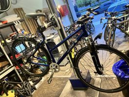 Fahrrad Tour de Suisse speed drive blau