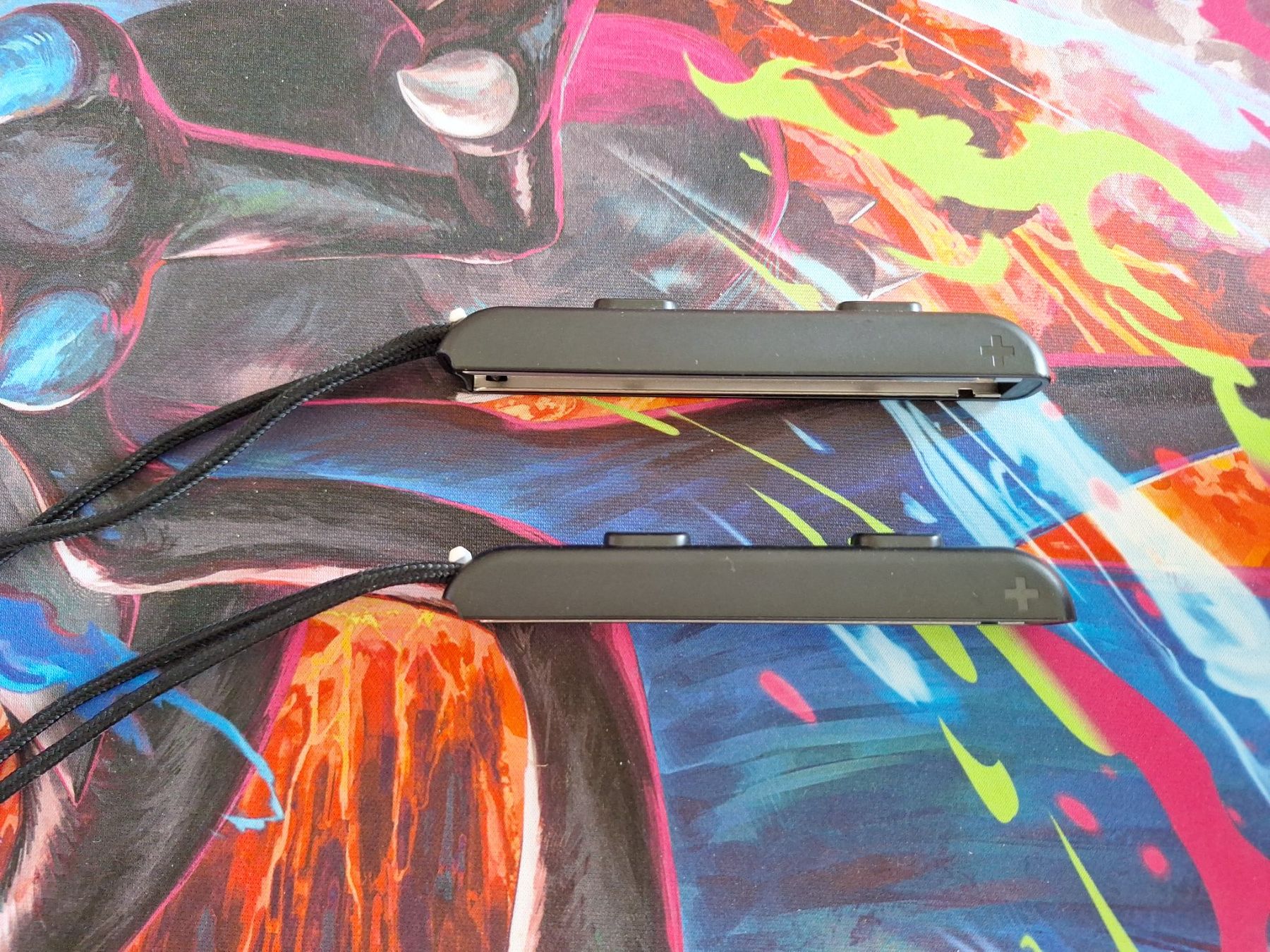 Controller: 2 x Joy Cons Straps Schwarz - Schultermodule – Gebraucht aus Altstätten SG von GGsGameshop