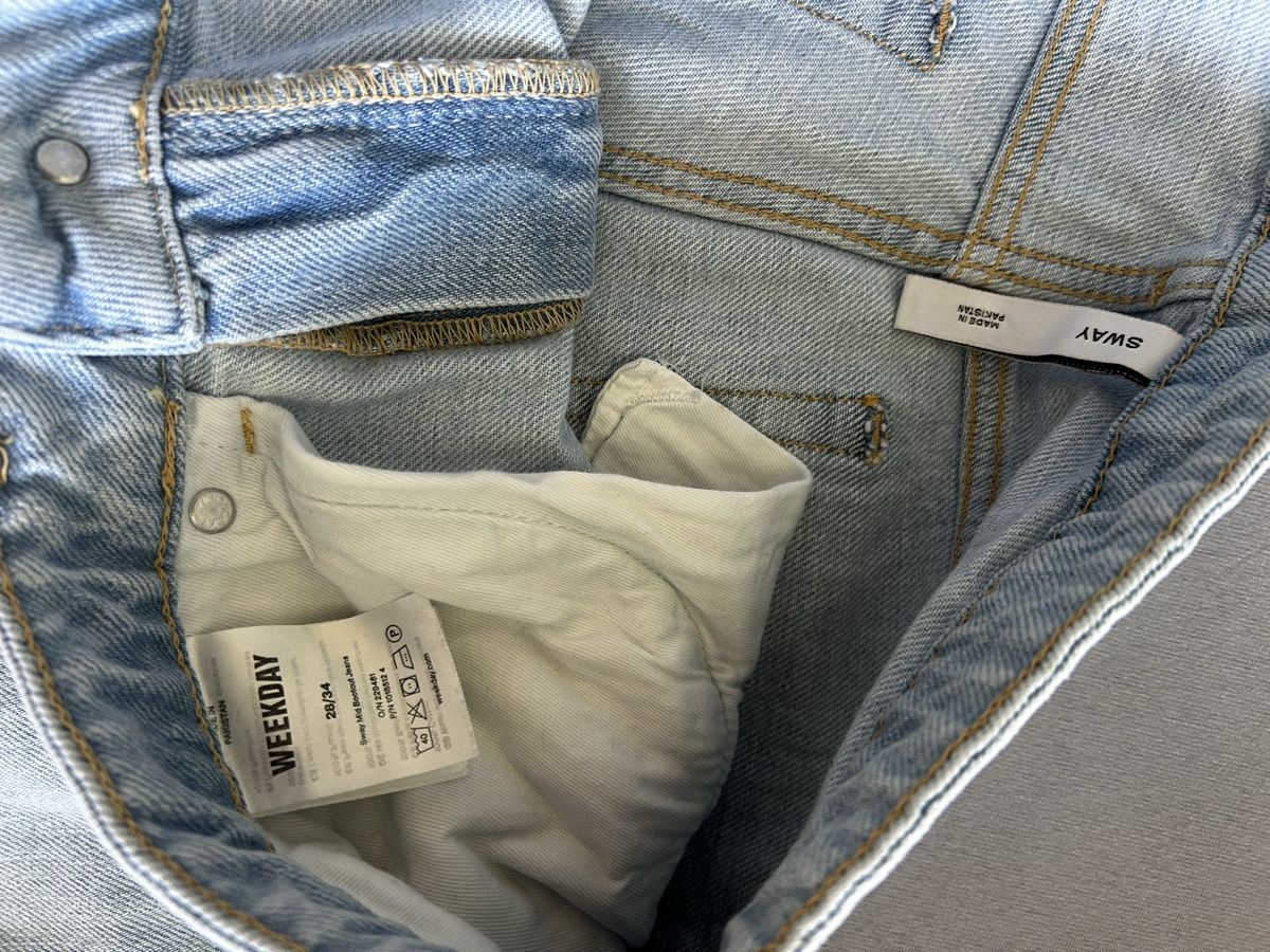 Weekday Jeans: Weekday Sway Hose hellblau – Gebraucht aus Uster von alin13e 3