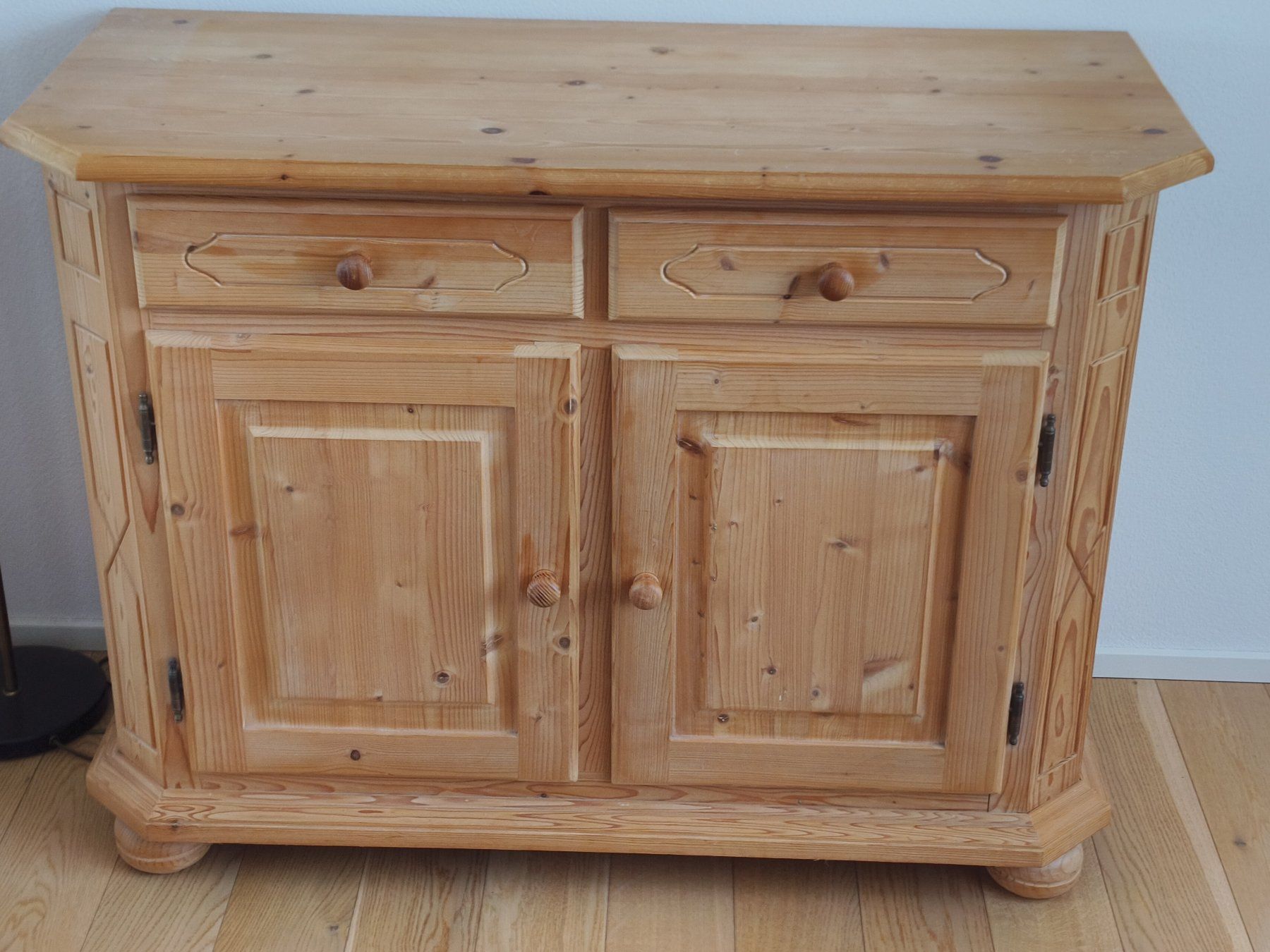 Kommoden: Massivholz-Kommode – Gebraucht aus Remetschwil von Splitstone 5