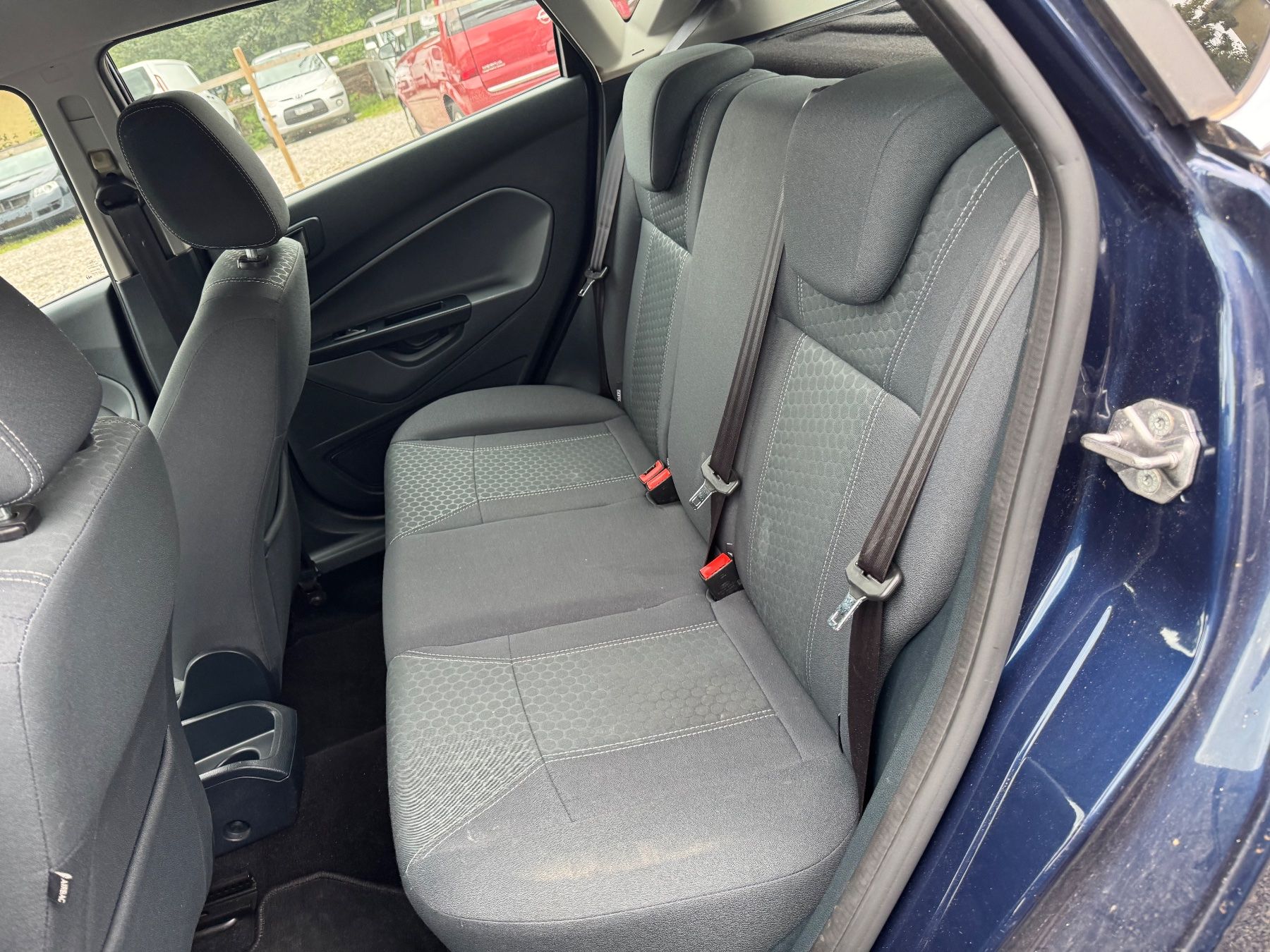 Ford Automobili: Ford Fiesta 1.4i – Usato da St. Gallen venduto da AutoSG 6