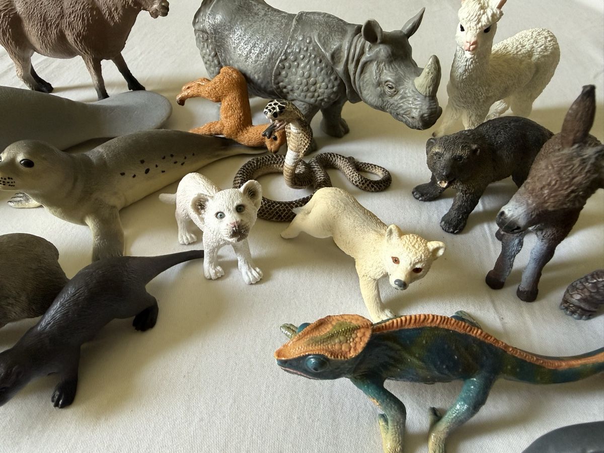 Schleich Statuette: 19 Schleich Tiere  – Usato da Zürich venduto da zuerich16 1