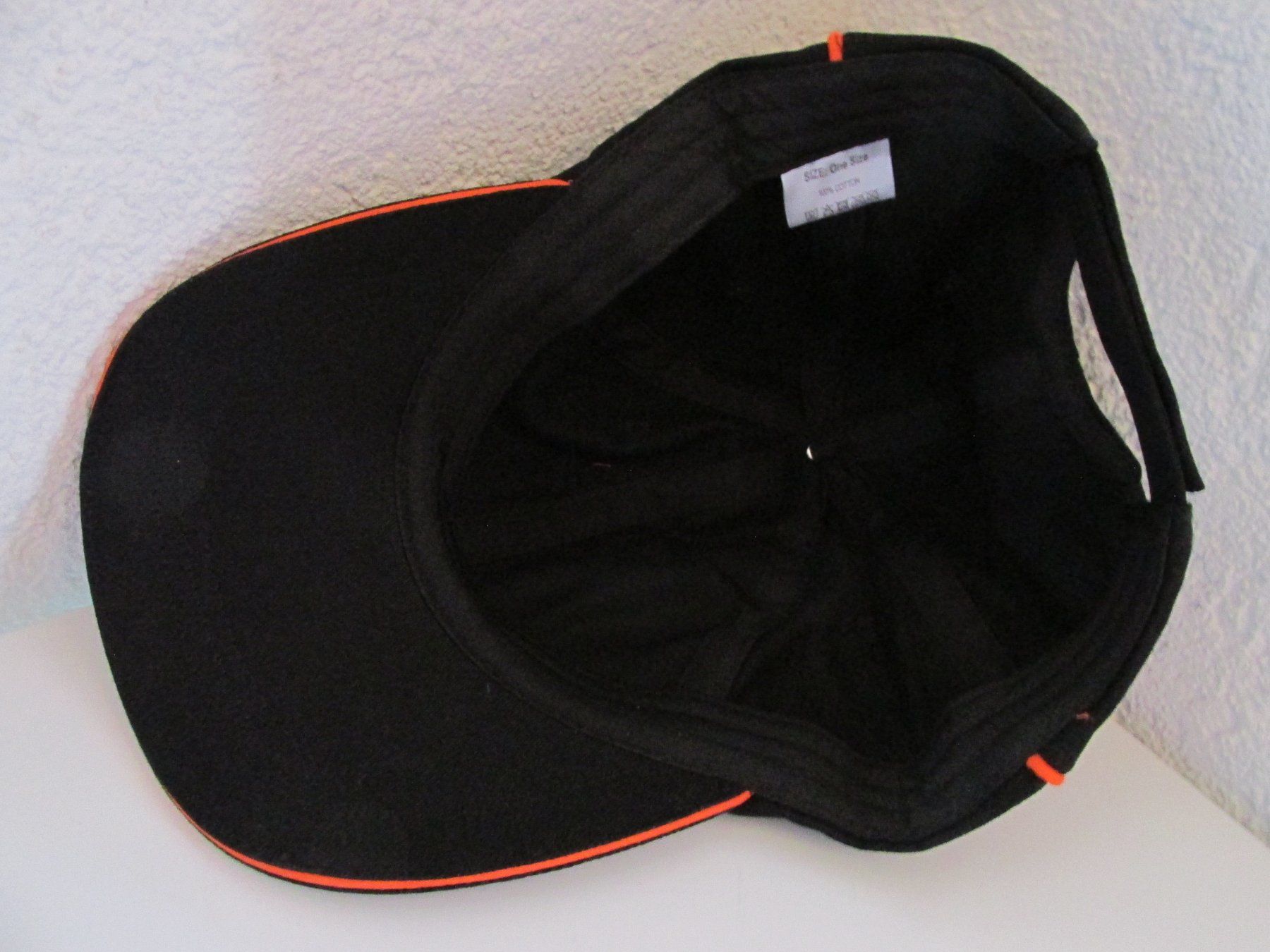 Autres vêtements & accessoires: Cape Coop schwarz orange NEU – Neuf avec emballage d'origine à Aeschau par Nianho 3