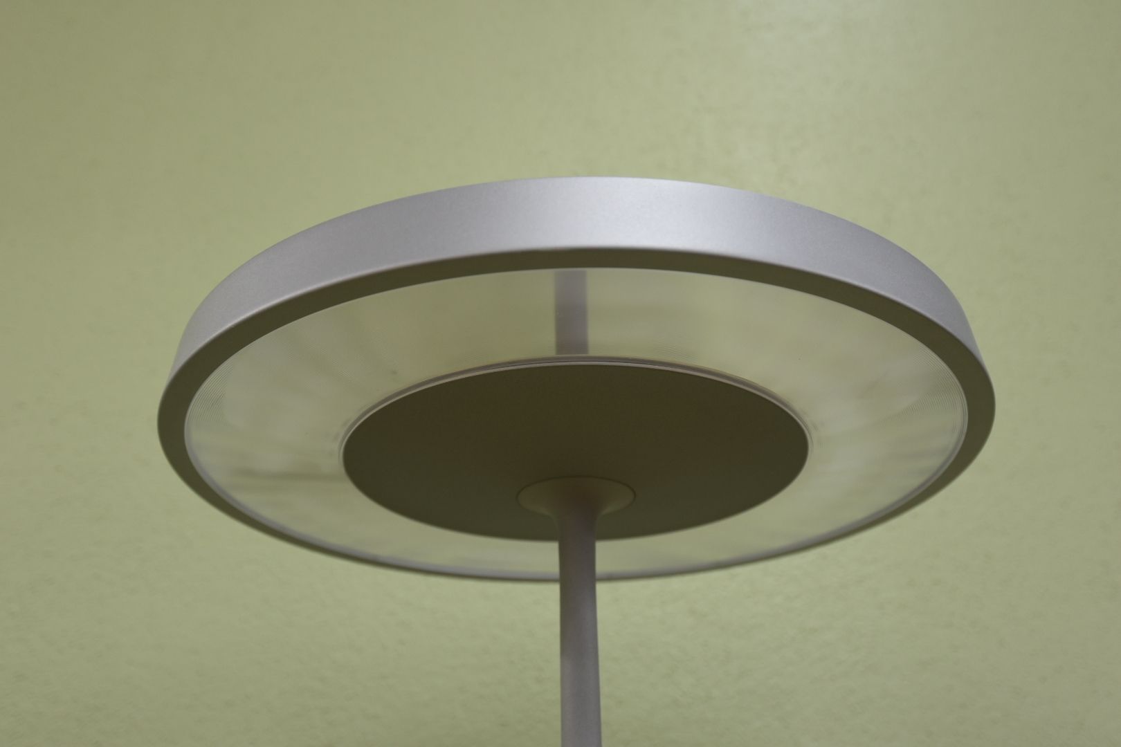 Belux Lampade: Designer Lampe Belux Disk – Usato da Lichtensteig venduto da Polsterwerk 2