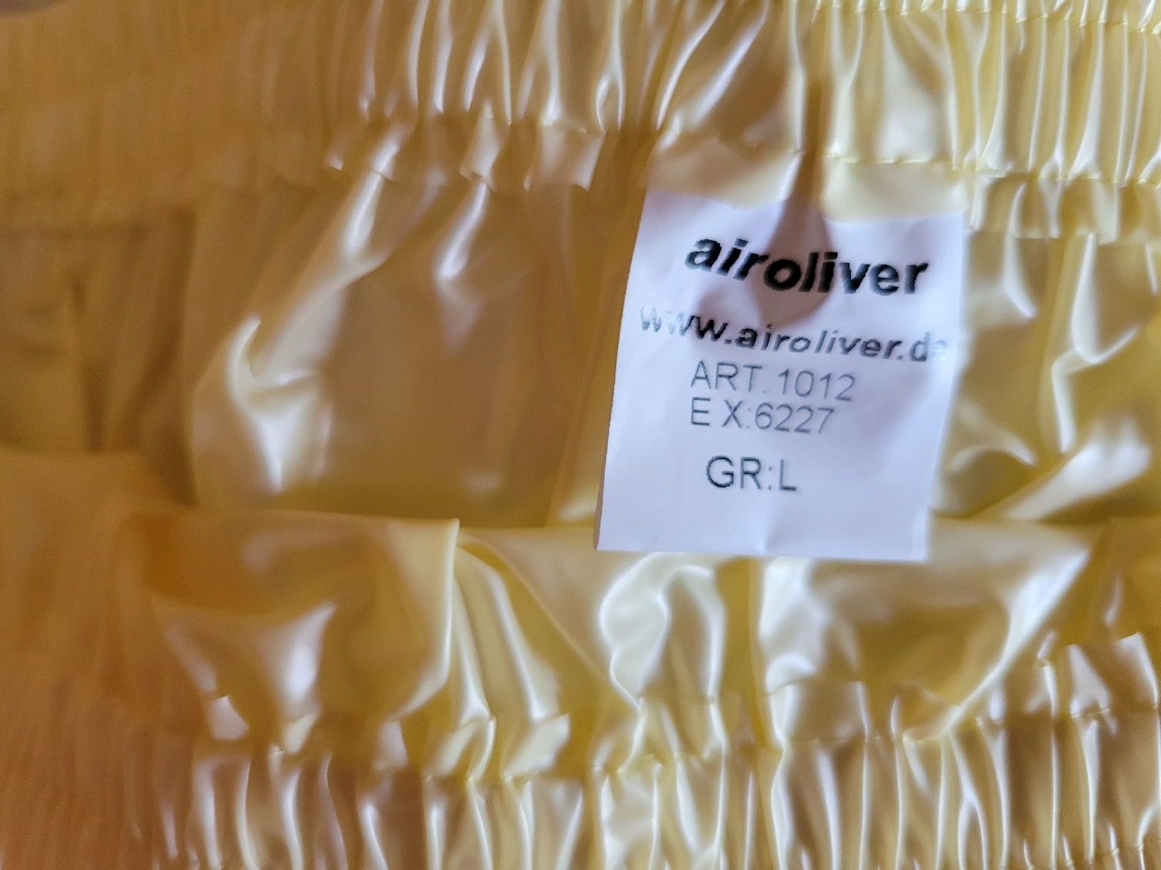 Windeleimer & Windeln: 2Gelbe Windelhosen  PVC Grösse L – Gebraucht aus Schänis von Goldfisch019 2