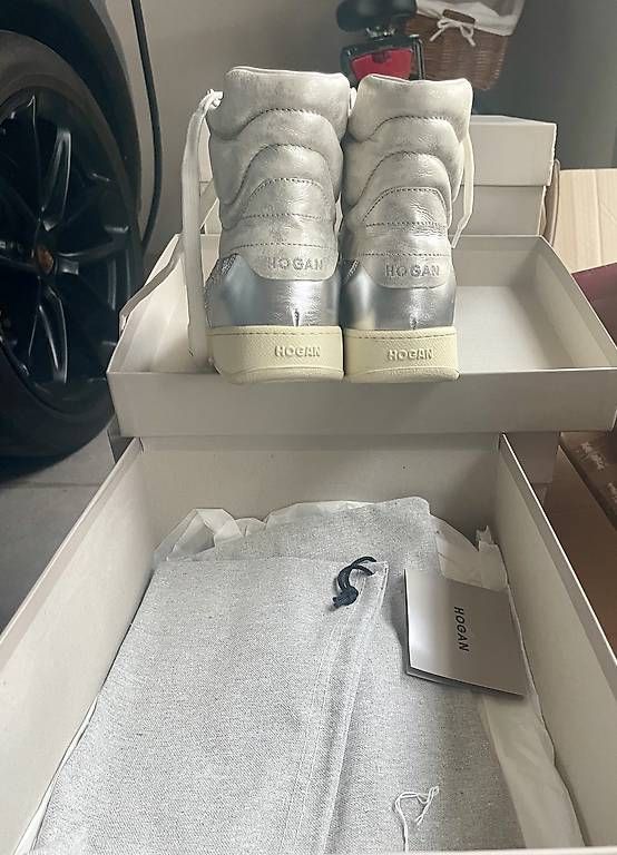 Chaussures femmes: hogan alte silver taglia 38 – D'occasion à Lugano par naz_zkg8 4