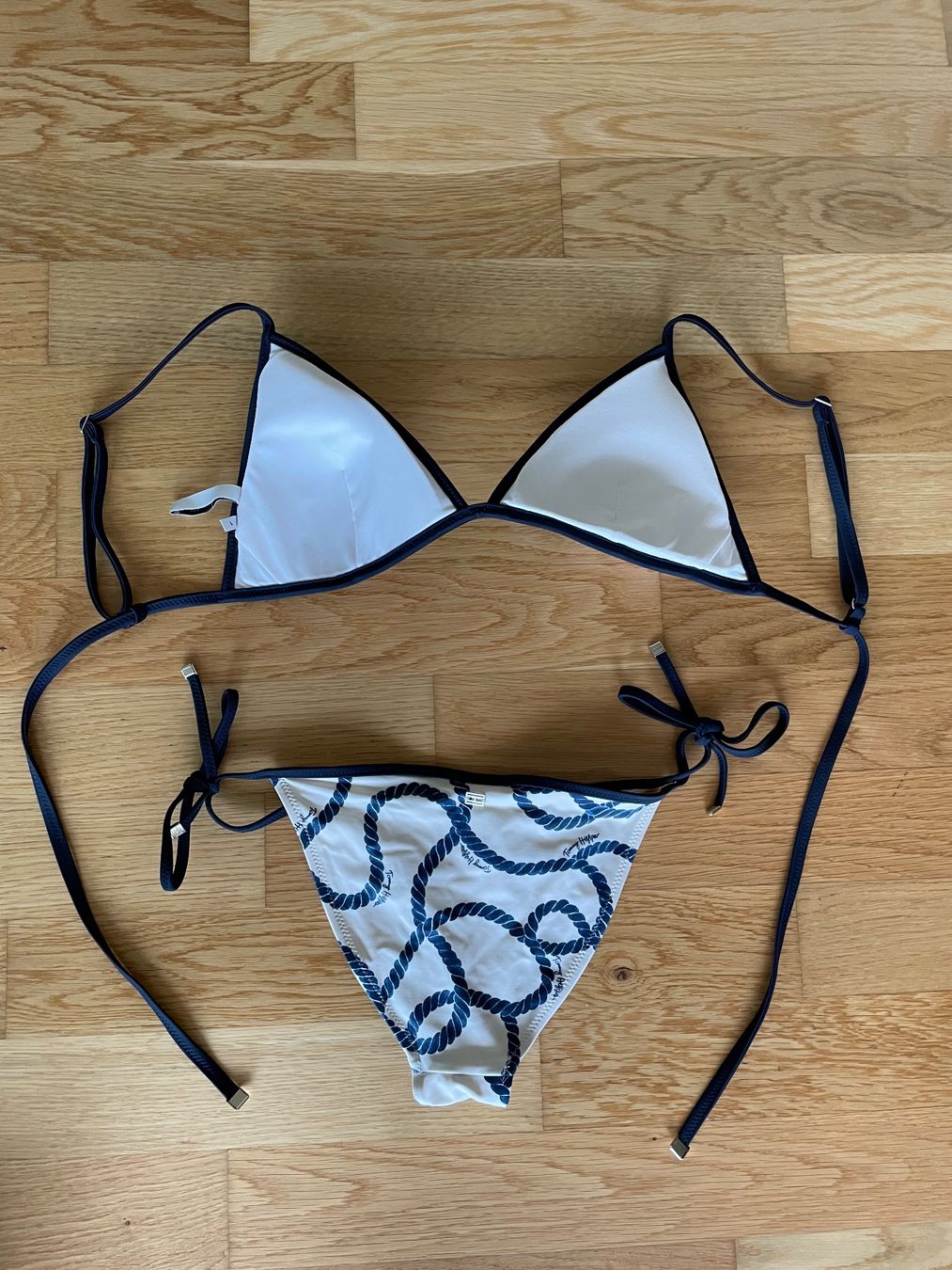 Tommy Hilfiger Costumi da bagno & Bikini: Bikini TOMMY HILFIGER – Usato da Richterswil venduto da IrynaL 1