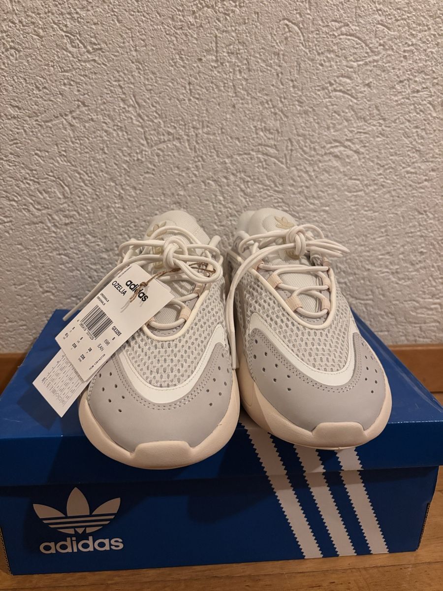 Adidas Scarpe da uomo: Adidas Ozelia – Nuovo e nell'imballaggio originale da Worb venduto da d.collective