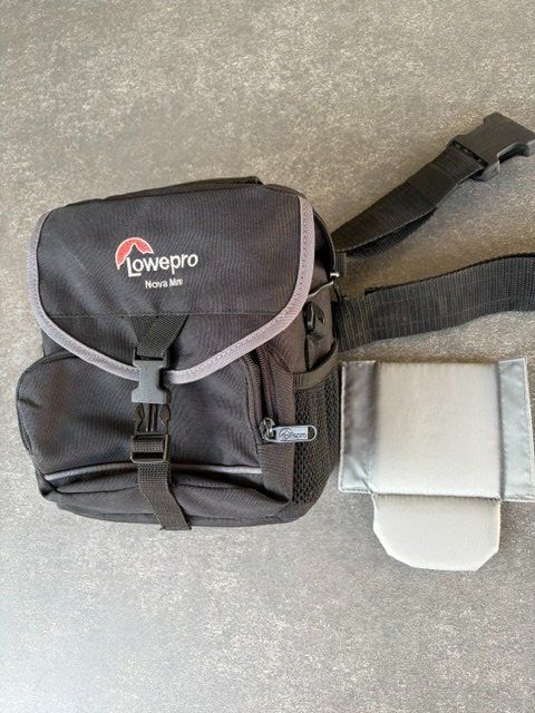 Lowepro Taschen: Professionelle Fototasche – Neu (gemäss Beschreibung) aus Illnau von 437emanuel 3