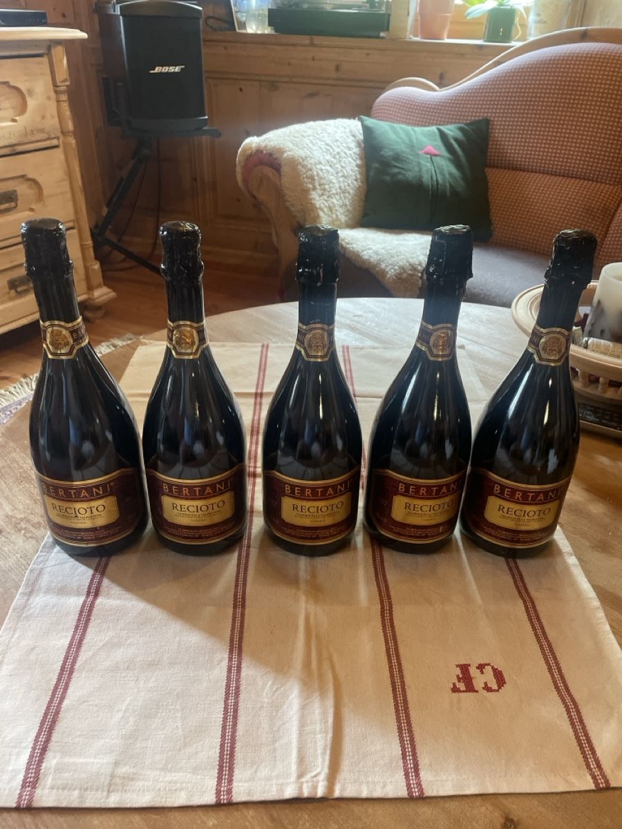 Vino: Bertani Recioto 1999 – Nuovo (secondo la descrizione) da Sta. Maria V. M. venduto da perpeline