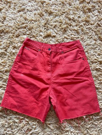 Jeans, kurze Hosen, Grösse 42