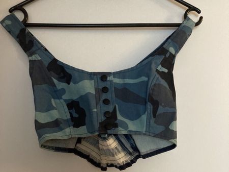 Crop Top Military Style