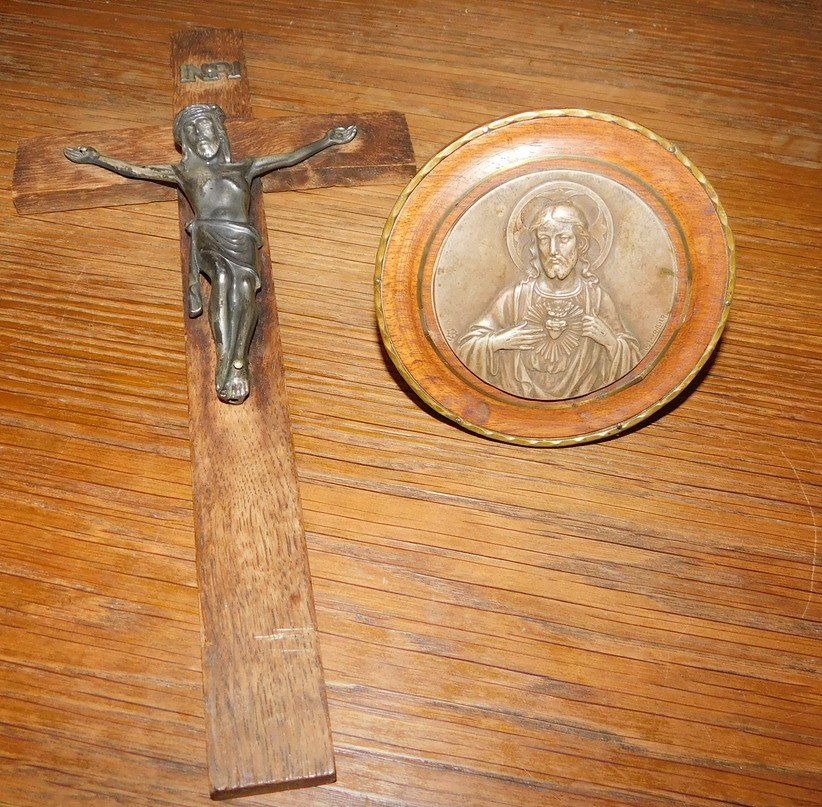 Statuette: Religiöse Jesuskreuz und Jesus Messingbild – Usato da Villnachern venduto da Niggo0