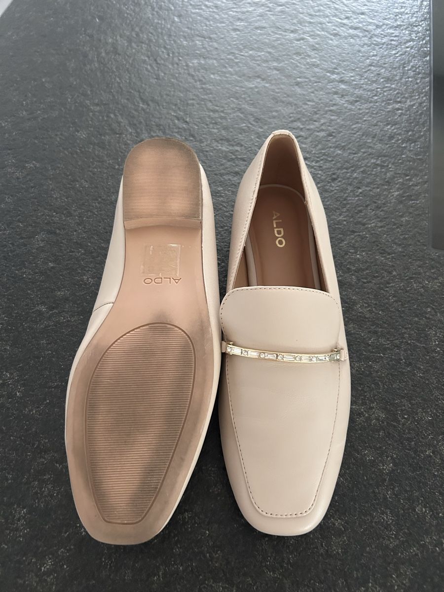 Aldo Scarpe da donna: Halbschuhe / Slipper / Loafer ALDO Gr. 39 beige – Usato da Riken AG venduto da TT2007 1