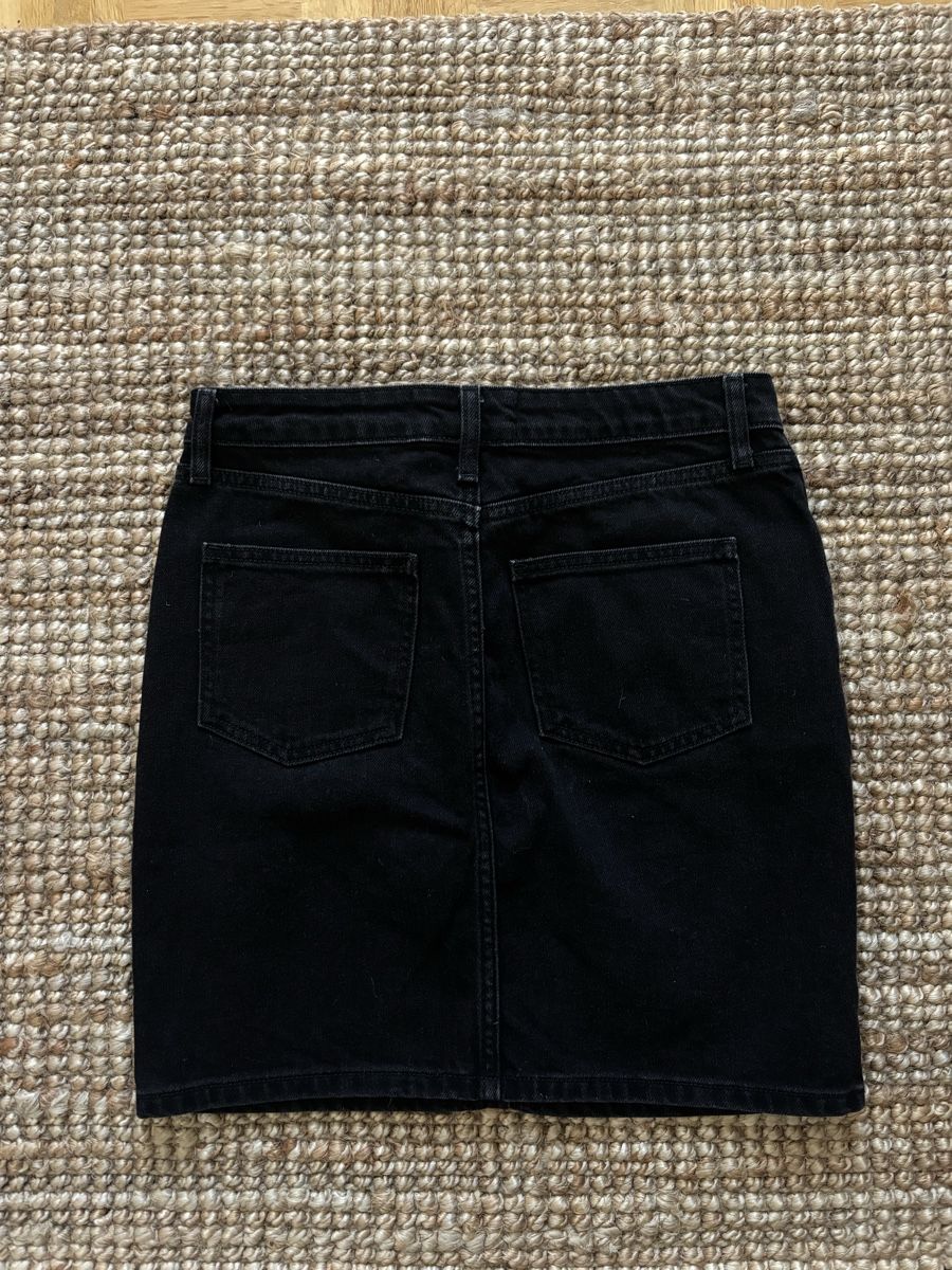 Jupes: BDG schwarzer Jeansrock – Neuf (Voir description) à Tägerwilen par vivlara 1