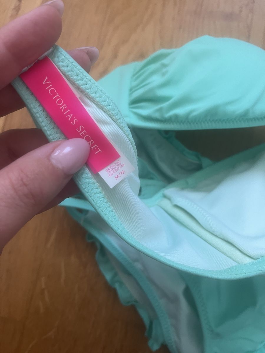 Victoria's Secret Badekleider & Bikinis: Victoria's Secret Bikini Set – Neu (gemäss Beschreibung) aus Schaffhausen von Weggli95 2