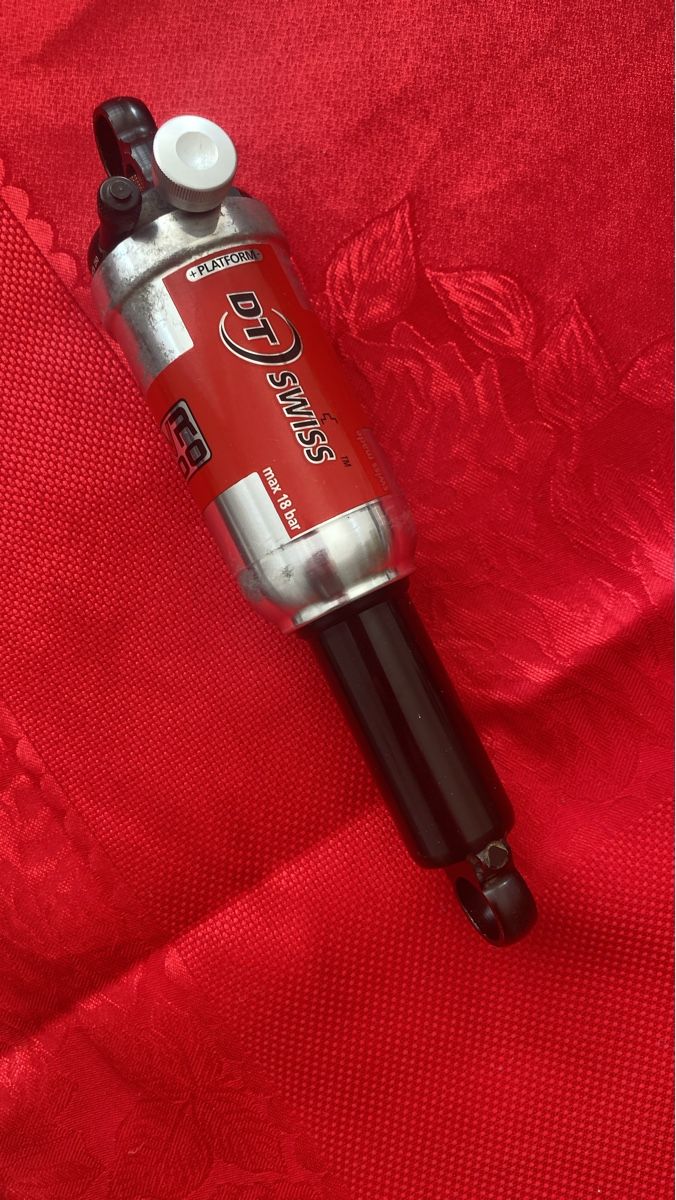 Pezzi di ricambio: DT Swiss Dämpfer mit Plattformfunktion gebraucht – Usato da Flawil venduto da FunTom23
