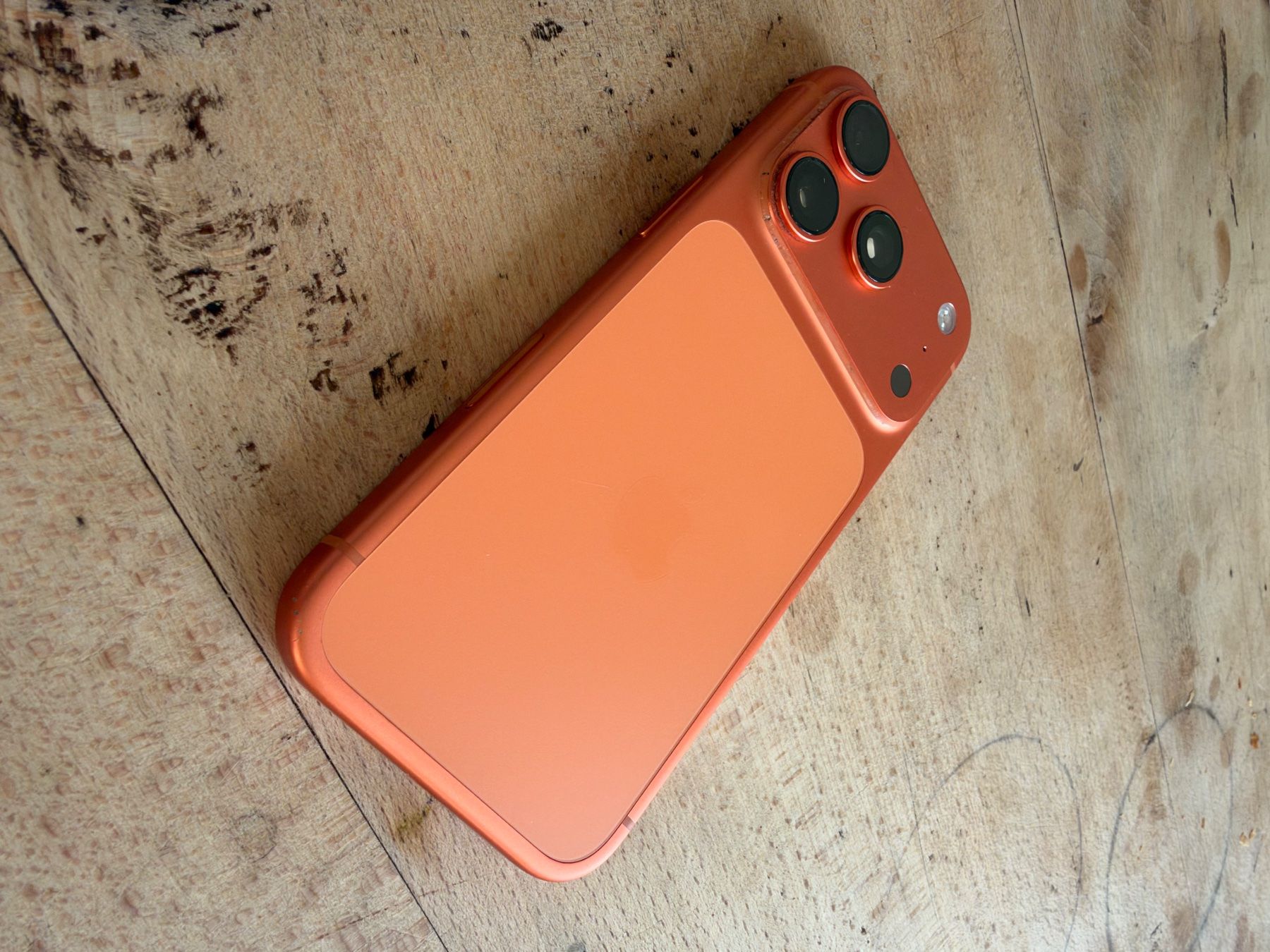 Apple Portables: iPhone 17 Pro – D'occasion à Lausanne par aur82 2