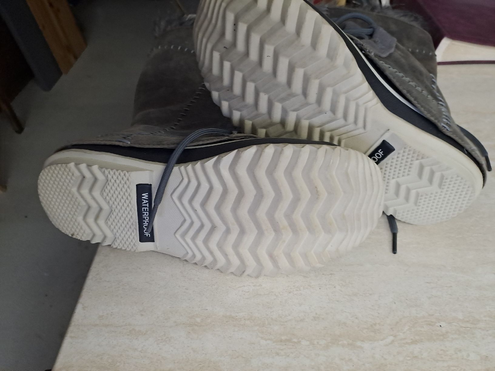 Damenschuhe: Damenstiefel Grösse 37 – Gebraucht aus Zürich von Schoebi19 2