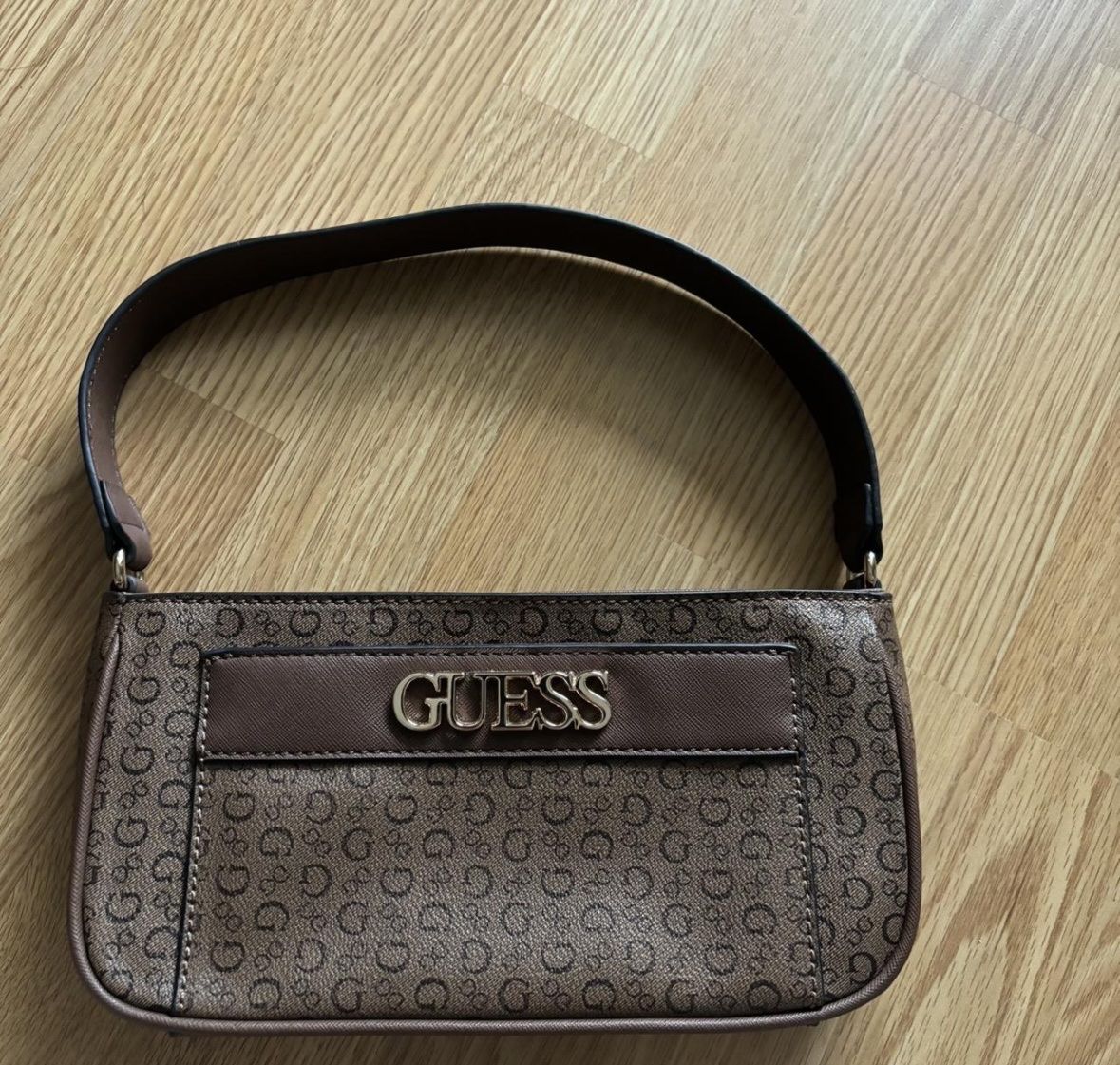 Guess Borse da donna: Guess Handtasche – Nuovo (secondo la descrizione) da Schwerzenbach venduto da nadjaliz5