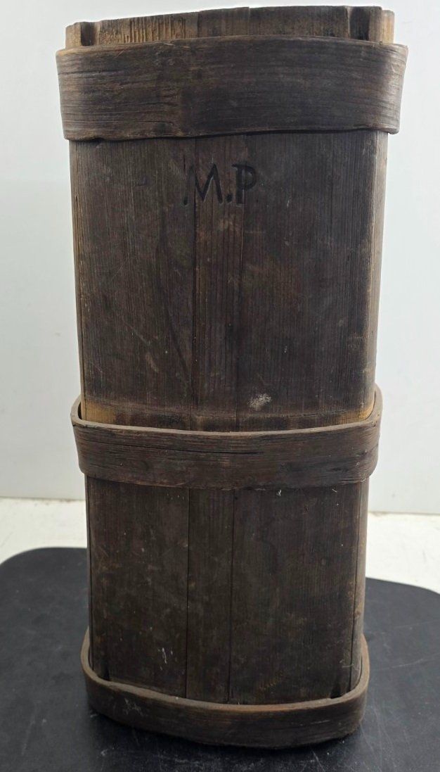 Altri elettrodomestici e apparecchi d’epoca: Antikes Holzgefäß / Butterfass / Vorratsfass Vollholz – Usato da Flums venduto da Flumsantik 3