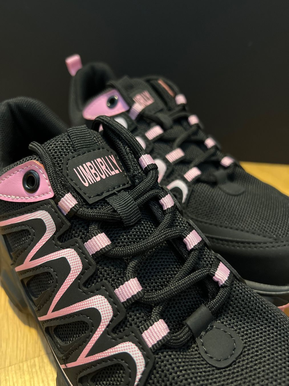 Scarpe da donna: Sicherheitsschuhe Damen S2 Grösse 36 – Nuovo (secondo la descrizione) da Wangen an der Aare venduto da ram_mwq9 7