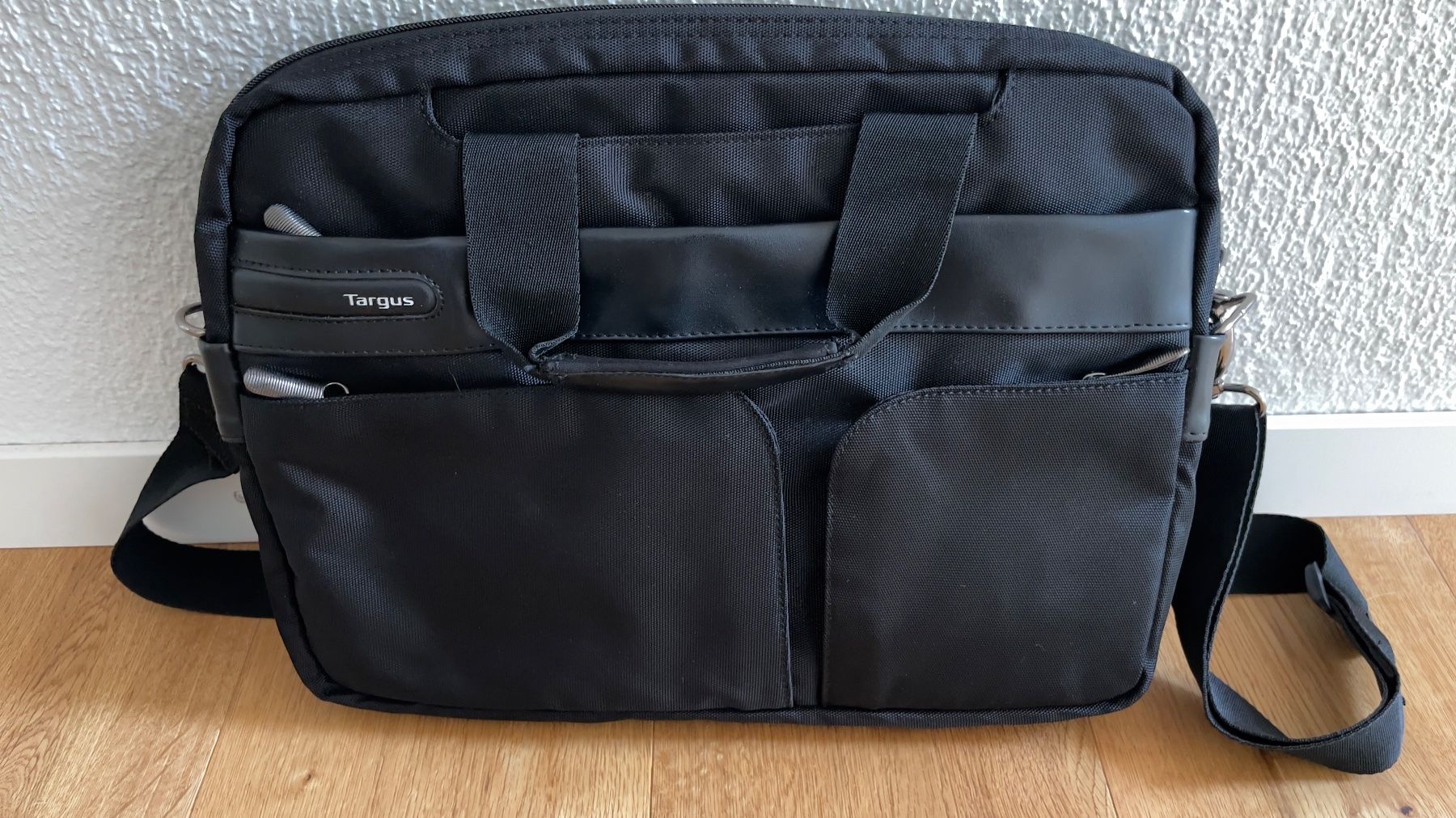 Targus Taschen: Targus Laptop Tasche – Gebraucht aus Rickenbach Sulz von Orvieto2000