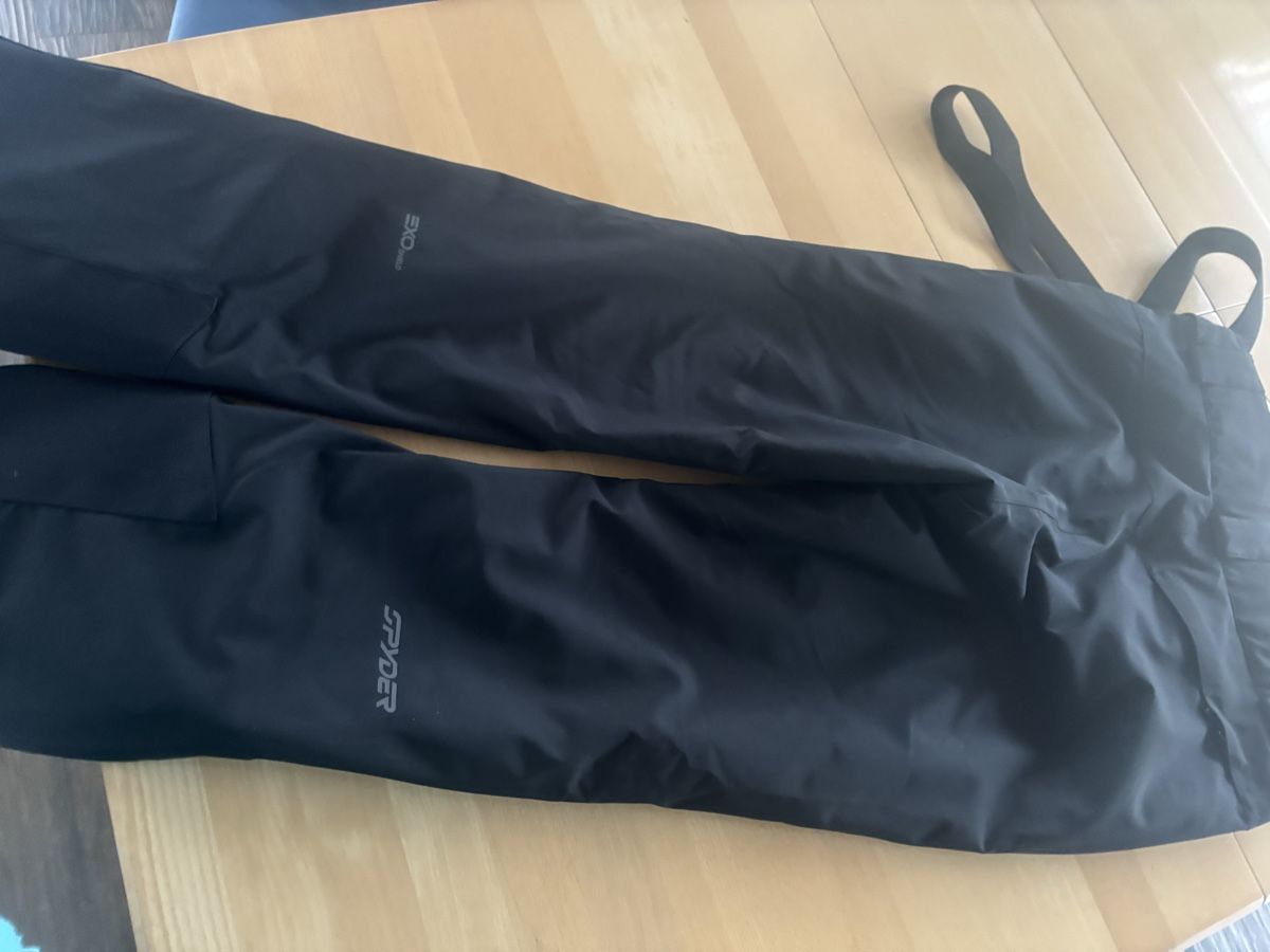 Spyder Pantaloni: Spyder Herrenskihose Grösse M – Usato da Wattenwil venduto da golf1977 1