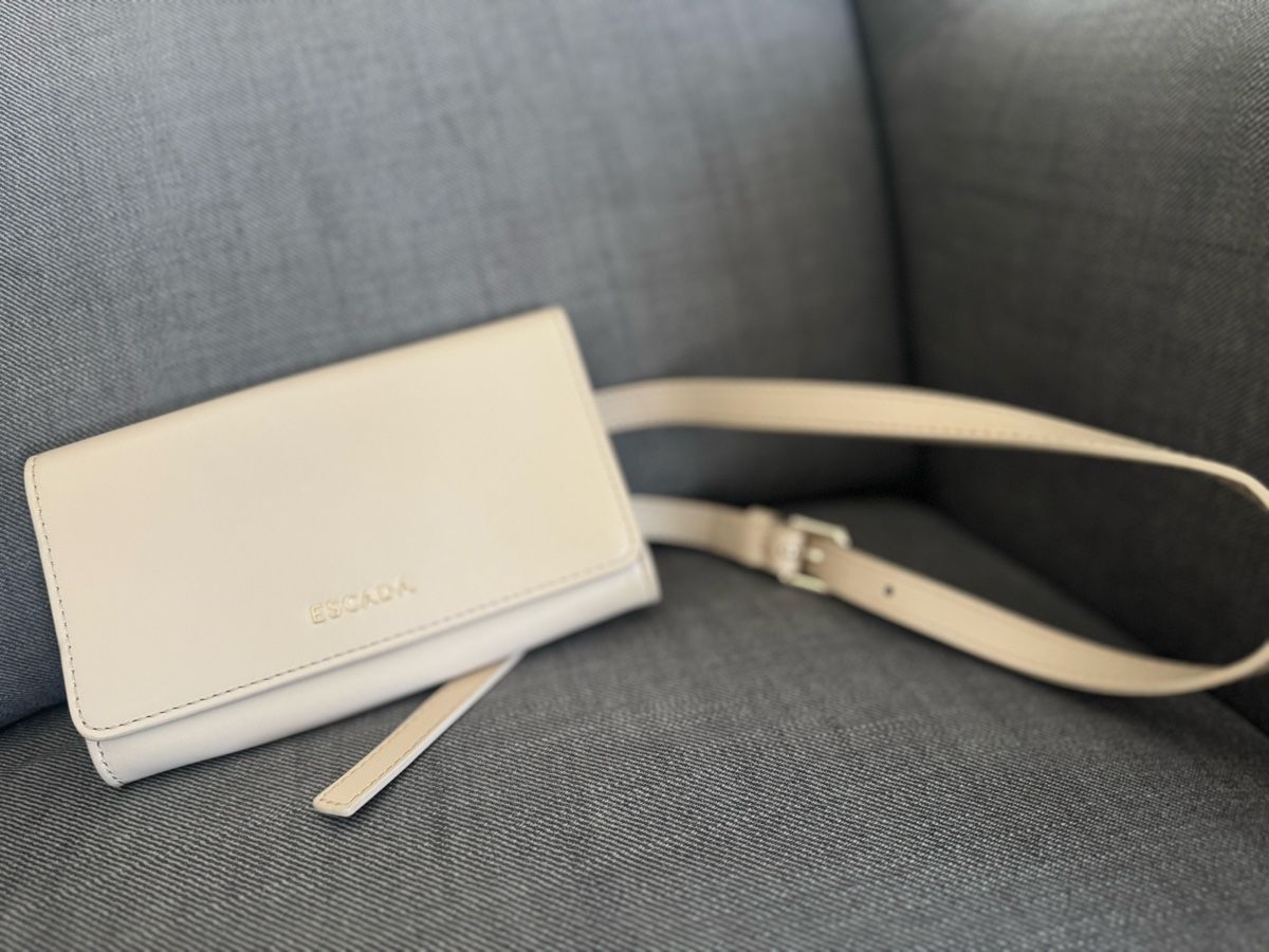 Borse da donna: Beautiful Escada Handbag – Usato da Paradiso venduto da lif_kwq8 3