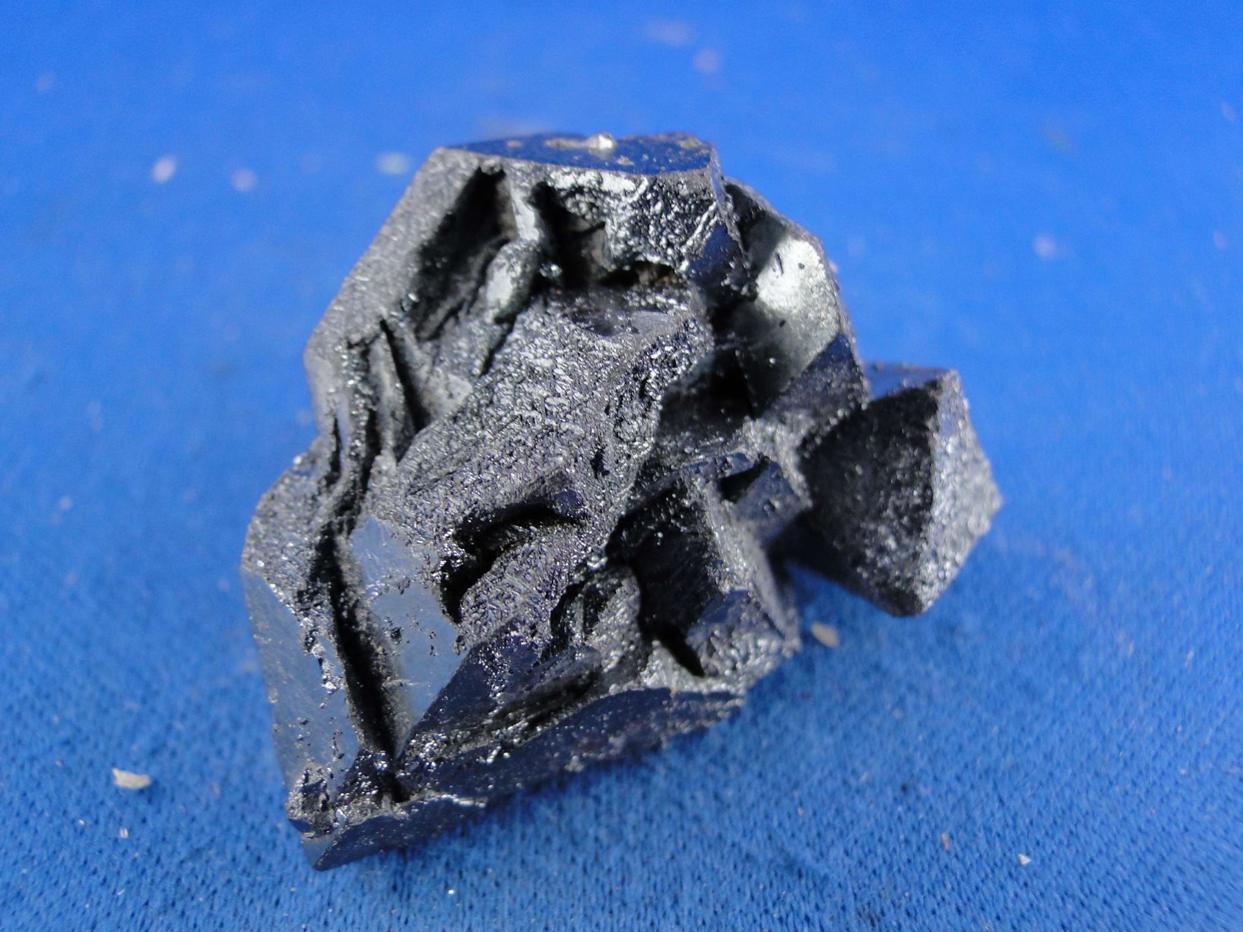 Minerali & Pietre curative: Haematit psm Magnetit – Usato da Schinznach Bad venduto da Demerald 9
