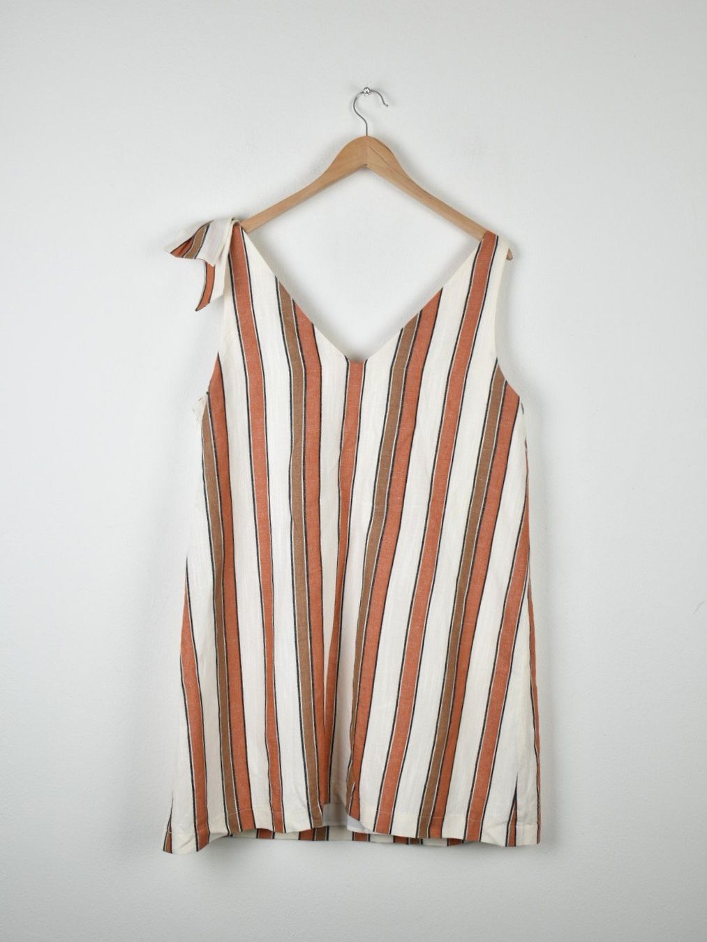 Sezane Vestiti: Sézane Pauline Mini-Kleid, ivory/rust, Gr.44 – Nuovo (secondo la descrizione) da Nürensdorf venduto da 2ND_STORY 2