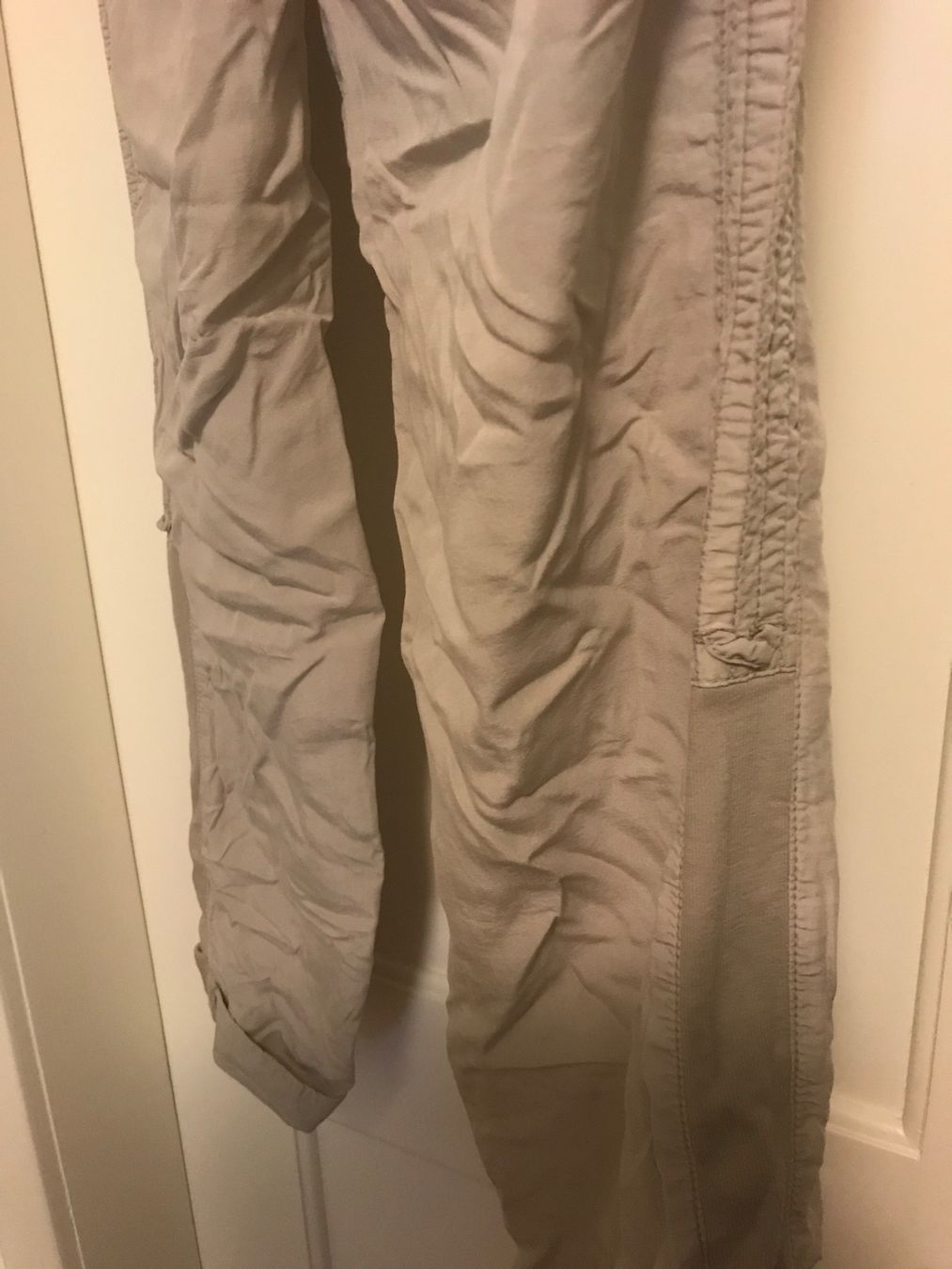 Marc Cain Hosen: Marc Cain leichte Sommerhose, Khaki, Gr. 4 – Gebraucht aus Niederteufen von mix18 7