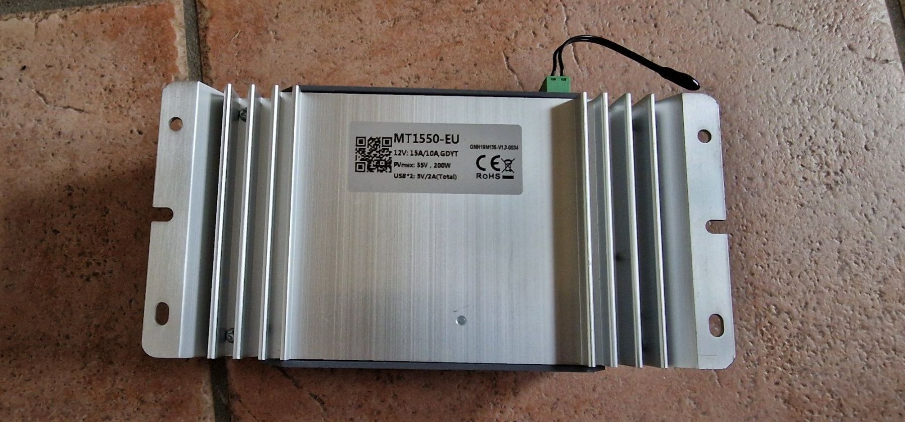 Caricatori & Batterie: MPPT Solar Ladekontroller 12V/15A – Usato da Nürensdorf venduto da MS-Solar 1
