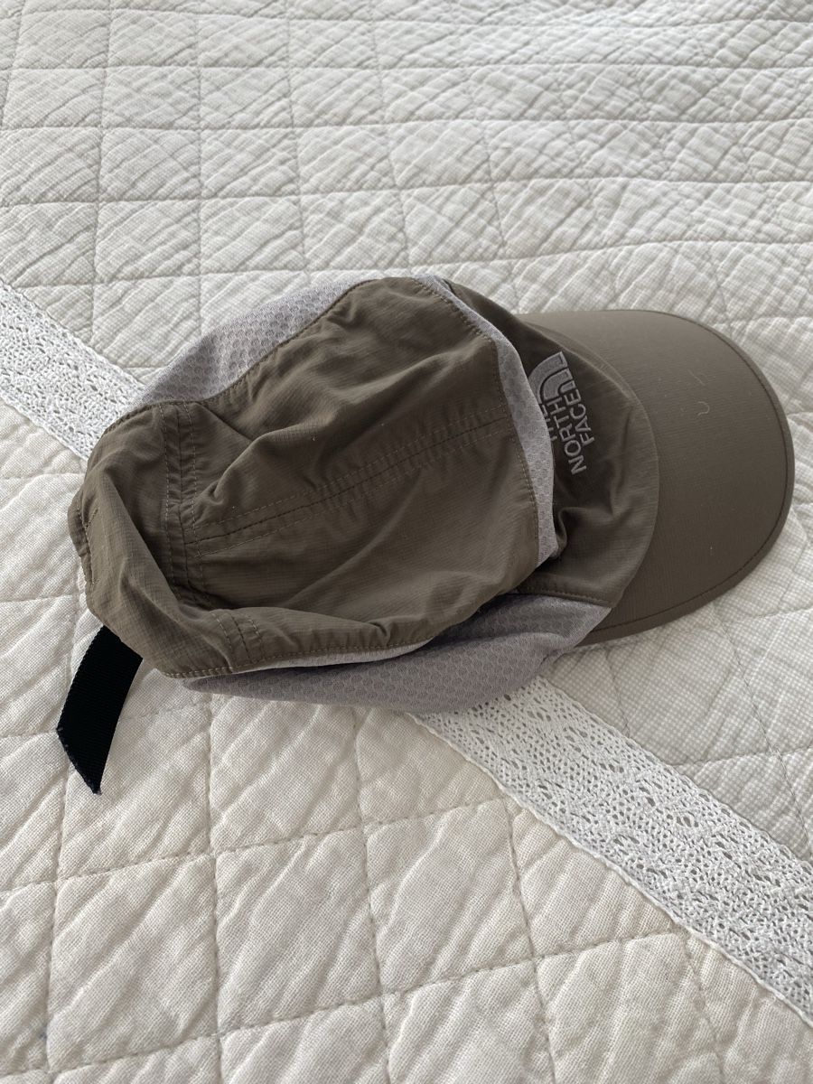 North Face Altro in  Abbigliamento & Accessori: The North Face Schildkappe 2 Stück – Nuovo (secondo la descrizione) da Rorschach venduto da lvi_p29s 7