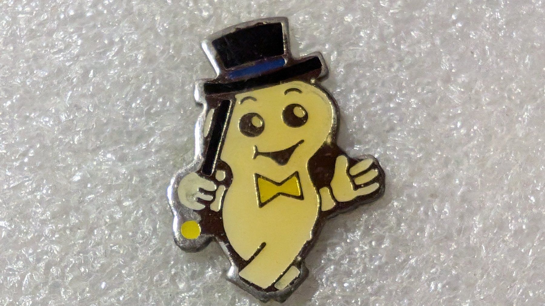 Placchette & Badge: Ansteckpin 216: Maga Bio – Usato da Oppligen venduto da Pin-Fall-Shop
