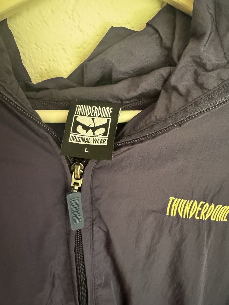 Giacche: Thunderdome Light Jacket – Nuovo (secondo la descrizione) da Kloten venduto da Chailds 2