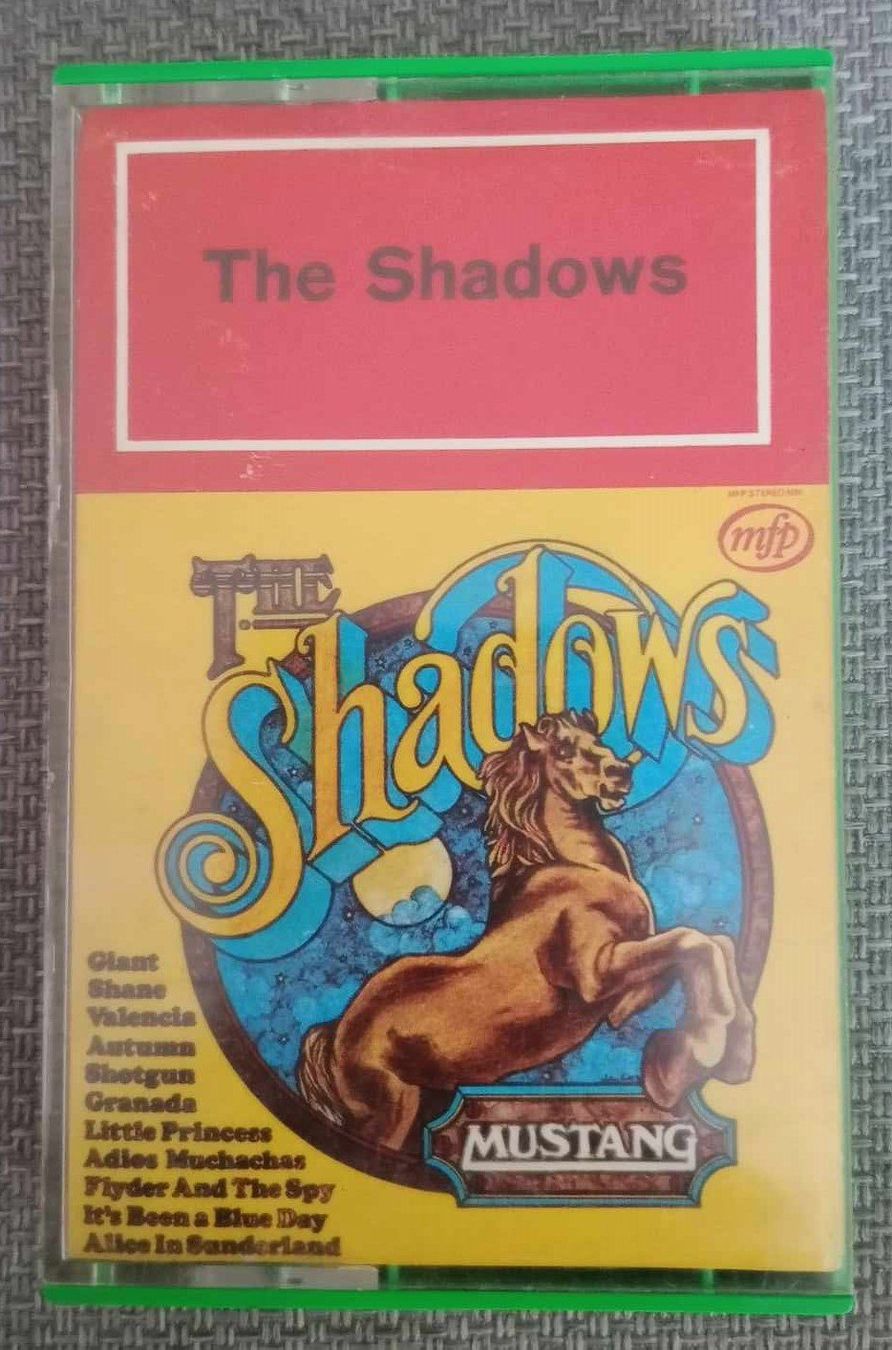 Musicassette: The Shadows – Mustang / cassette MC – Usato da Le Locle venduto da PereiraHugo