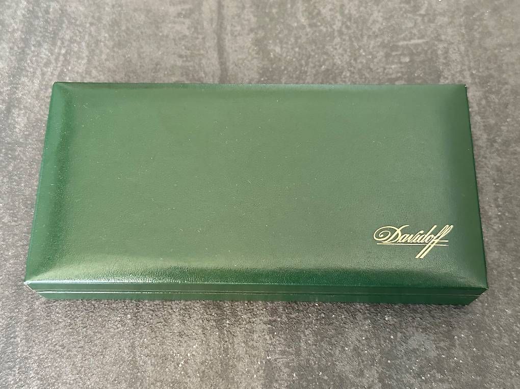 Davidoff Sigari: Davidoff Zigarrenschere – Nuovo (secondo la descrizione) da Affoltern am Albis venduto da Indicator 2