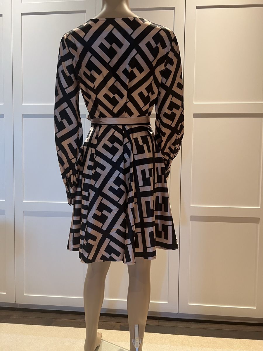 Lotti di vestiti: Set Designer  2tlg Kleider Gr. M – Usato da Kilchberg ZH venduto da Lisavivienne 3