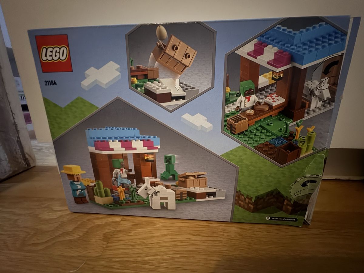 Lego Kit di costruzioni: LEGO Minecraft 21184 – The Bakery – Nuovo (secondo la descrizione) da Stein AG venduto da ellenacleofea 1