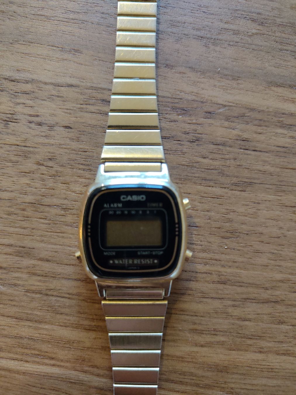 Casio Orologi: Casio Digitaluhr, gold  – Usato da Zürich venduto da betzec