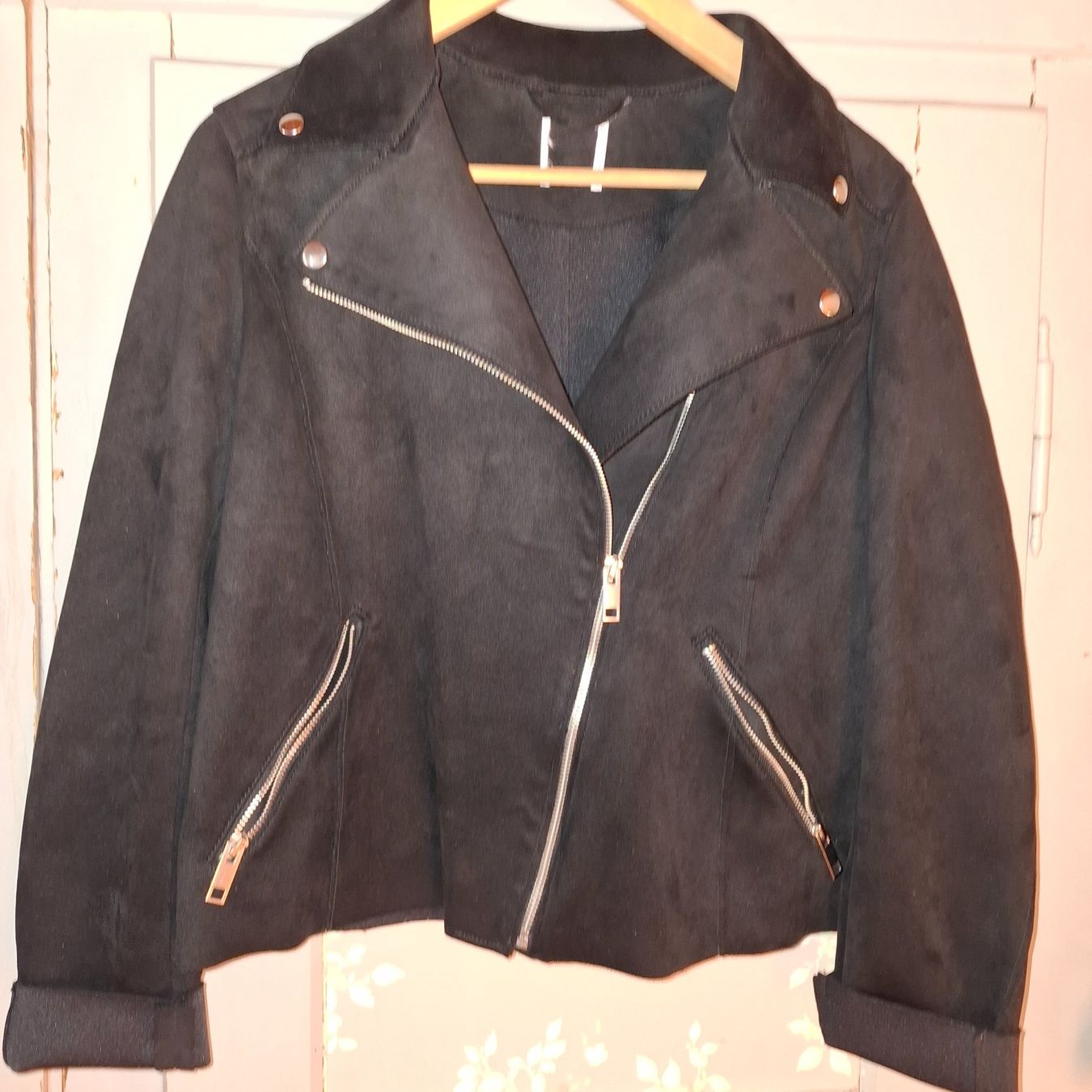 Jacken: Kunstlederjacke (Wildlederoptik) – Gebraucht aus st.gallen von mona3 1