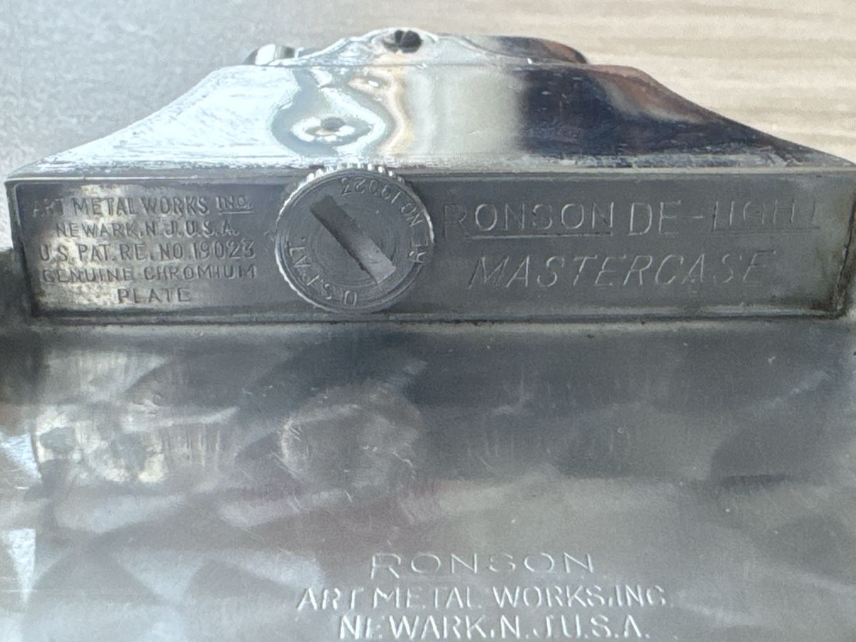 Ronson Briquets: Ronson De-Light Mastercase Feuerzeug mit Zigarettenetui – D'occasion à Burgdorf par LAD_Feuerzeug_4445 5