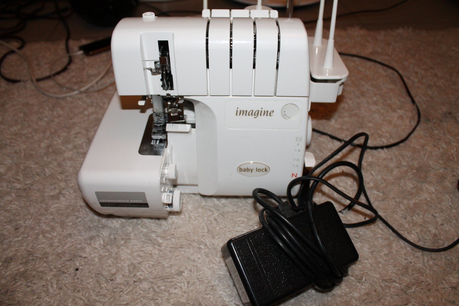 Macchine da cucire: BabyLock Imagine- Overlock Seger – Usato da Ebikon venduto da nic_5htr 1