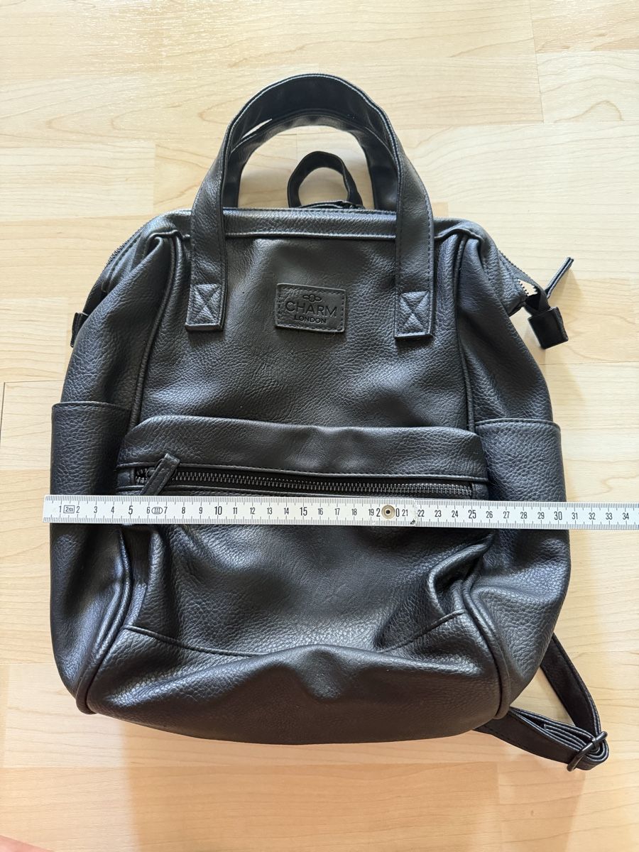 Zaini: Rucksack Charm London schwarz Kunstleder – Nuovo (secondo la descrizione) da Buonas venduto da viotoggi 2