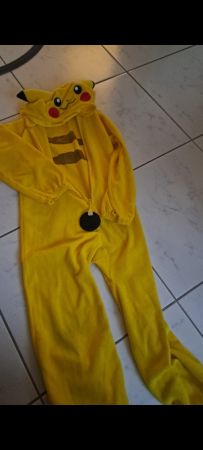 Pikachu Gwand