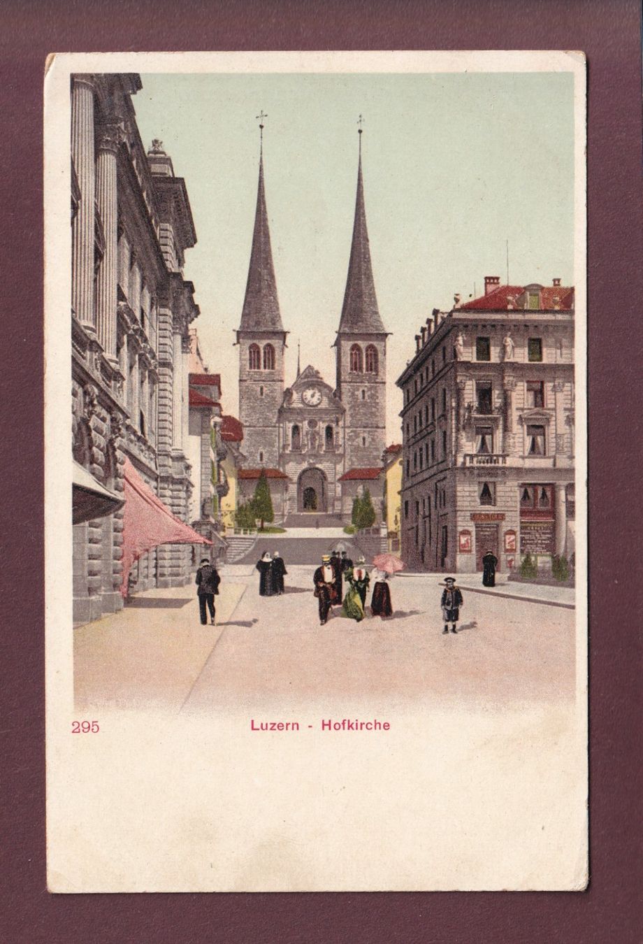 Cartoline postali: LUZERN - Hofkirche – Usato da Pully venduto da nicecards