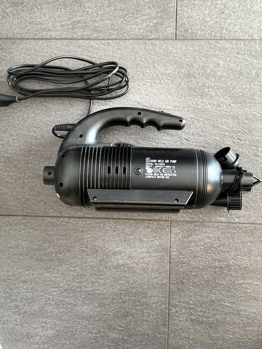 Compressori: Elektrische Luftpumpe  – Nuovo (secondo la descrizione) da kandersteg venduto da Nan_2cdx 1