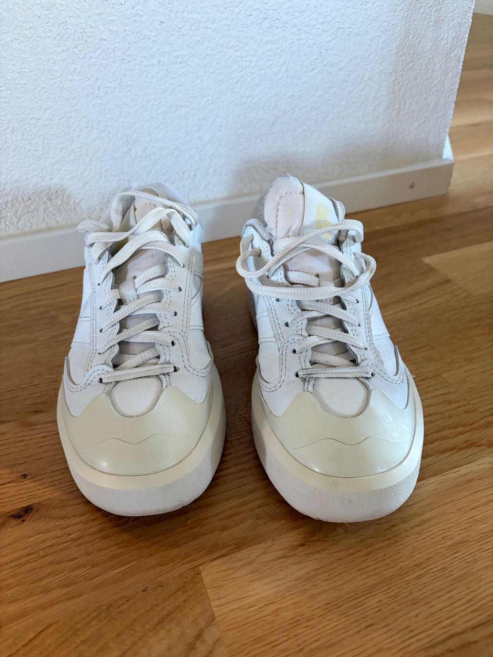New Balance Scarpe da uomo: New Balance CT302 Sneakers – Usato da Zürich venduto da oli_9dhs 1